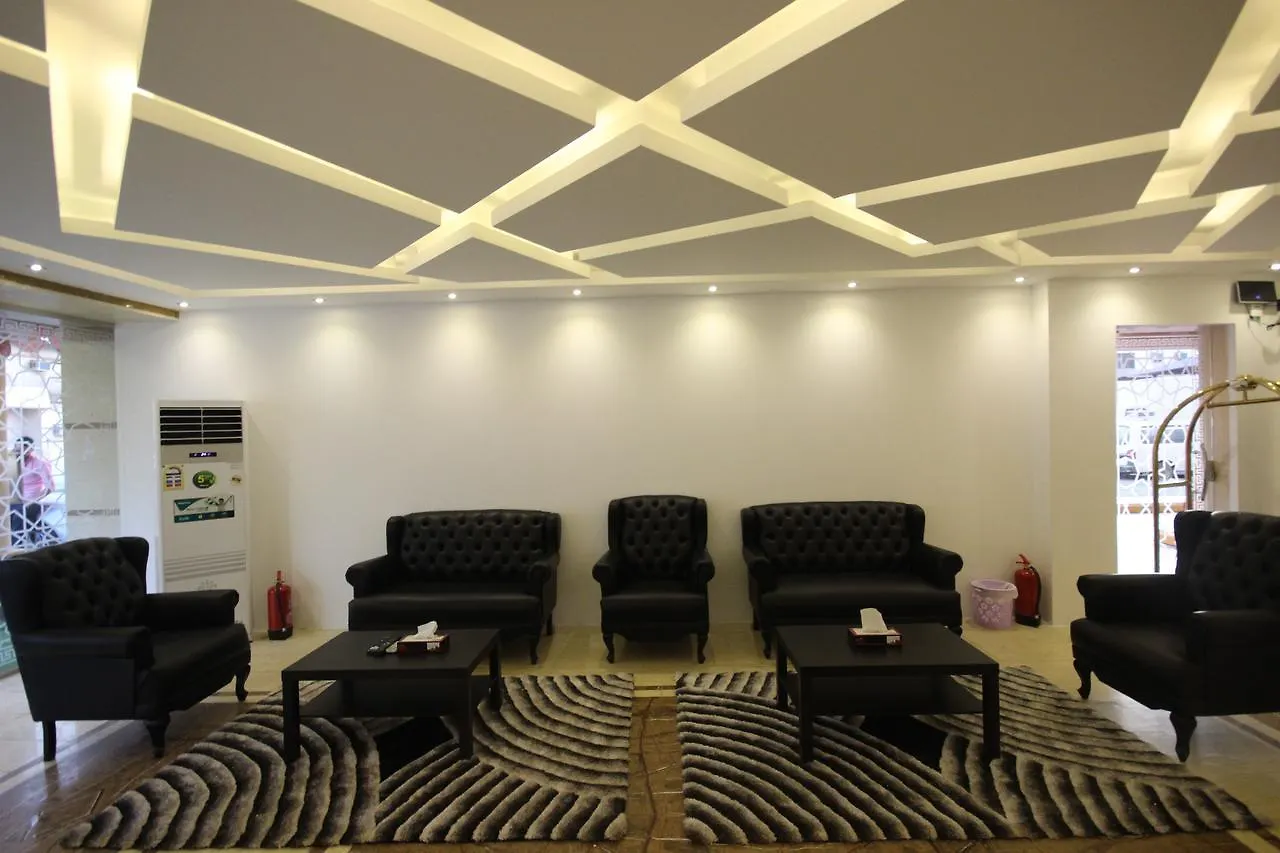 جدة Al-Salamah - Lamasat Palace Suites 3*,  المملكة العربية السعودية